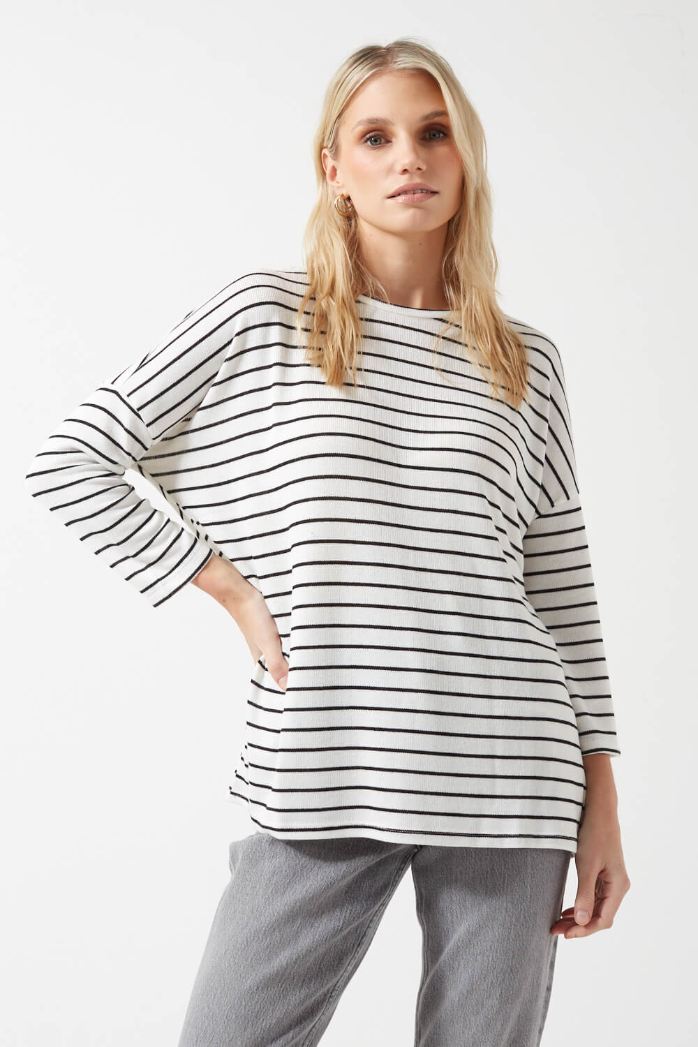 Brianna 3/4 Sleeves Striped Pullover in White