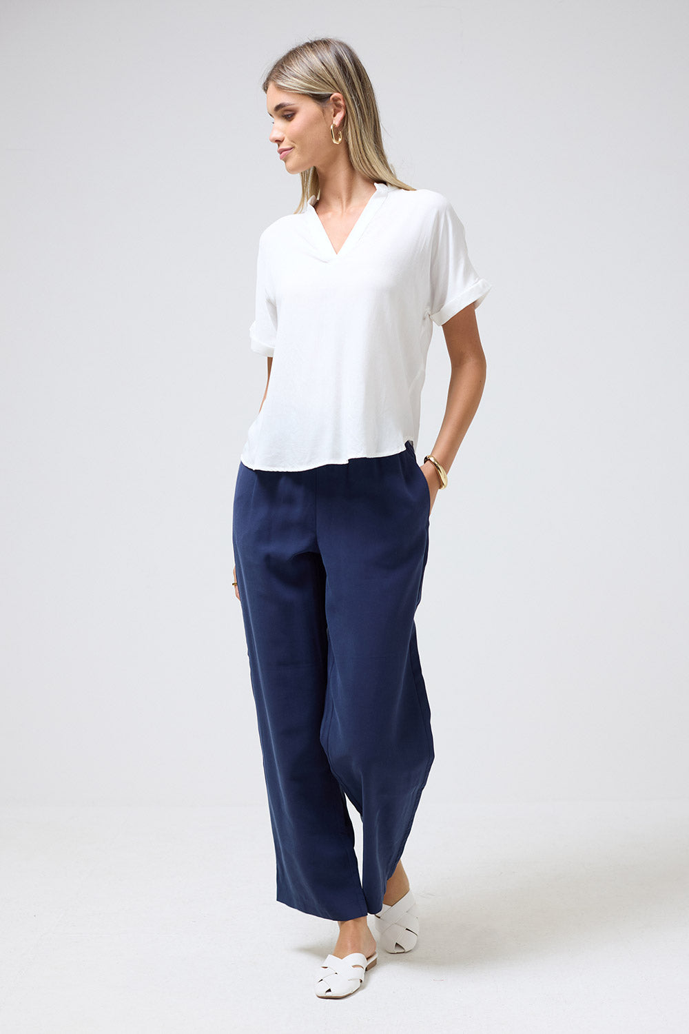Carmen Wide Leg Pull-On Trousers in Navy