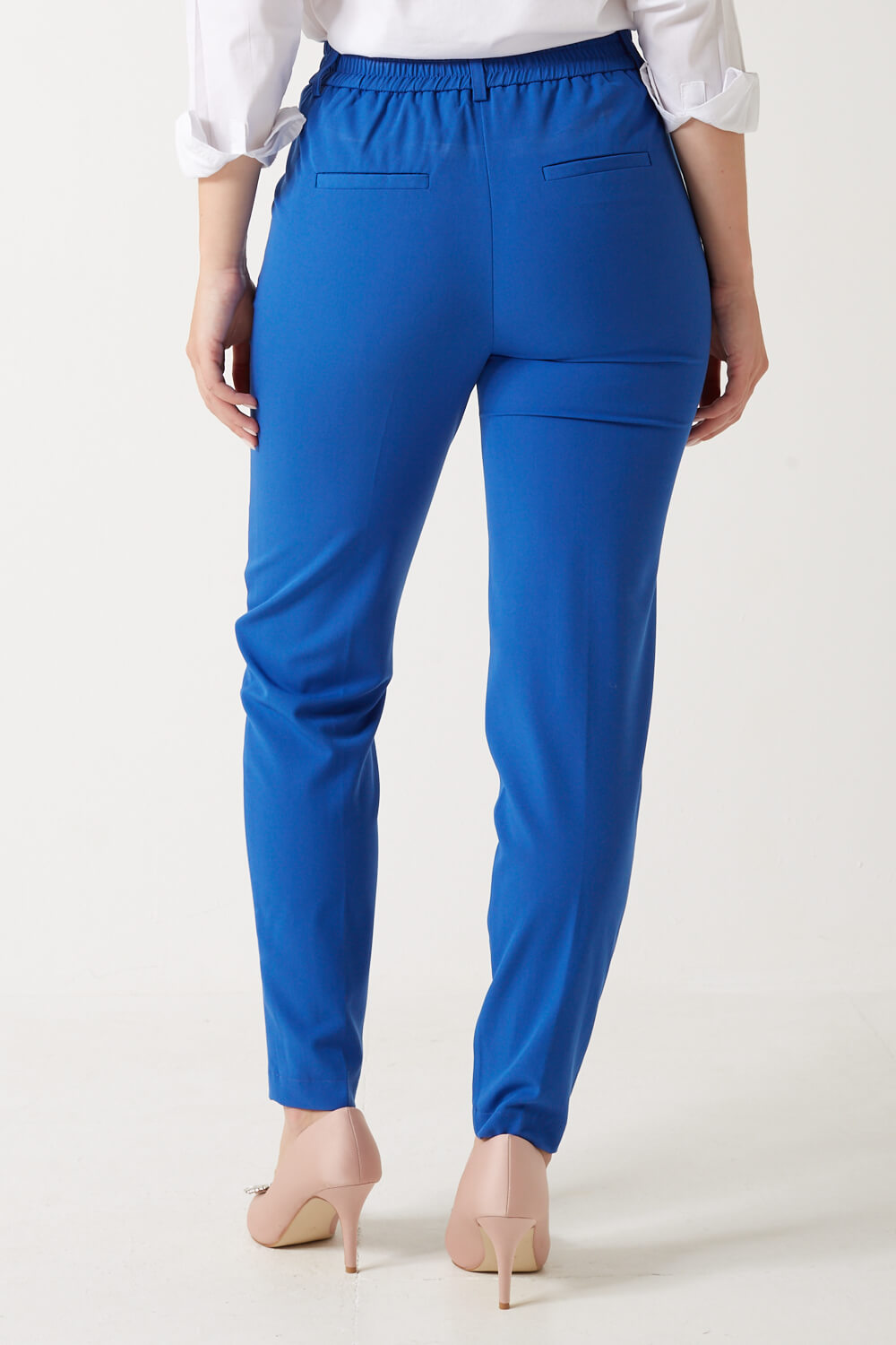 Zelda MR Tapered Pant in Blue
