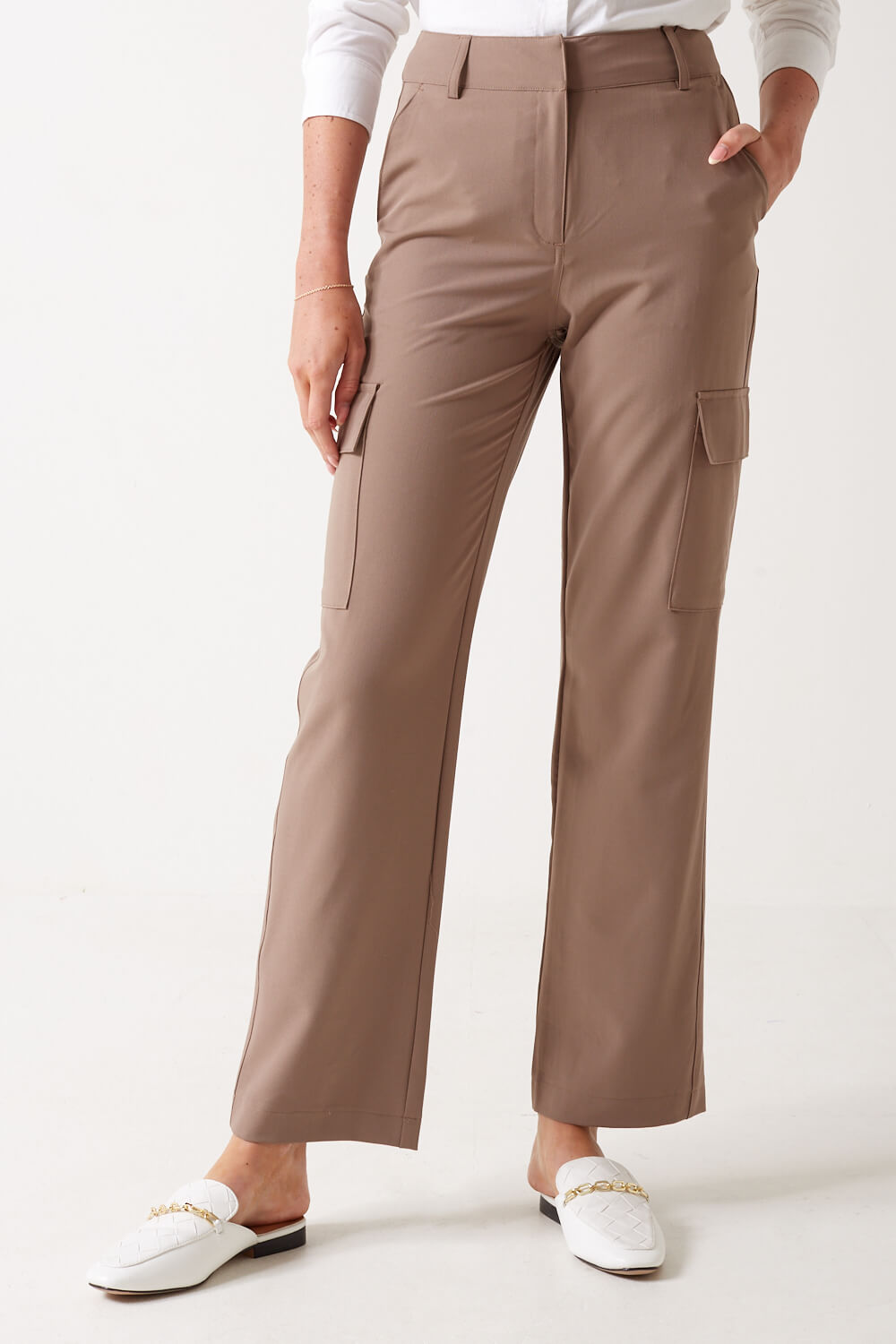 Zelda High Waisted Straight Cargo Trouser in Brown