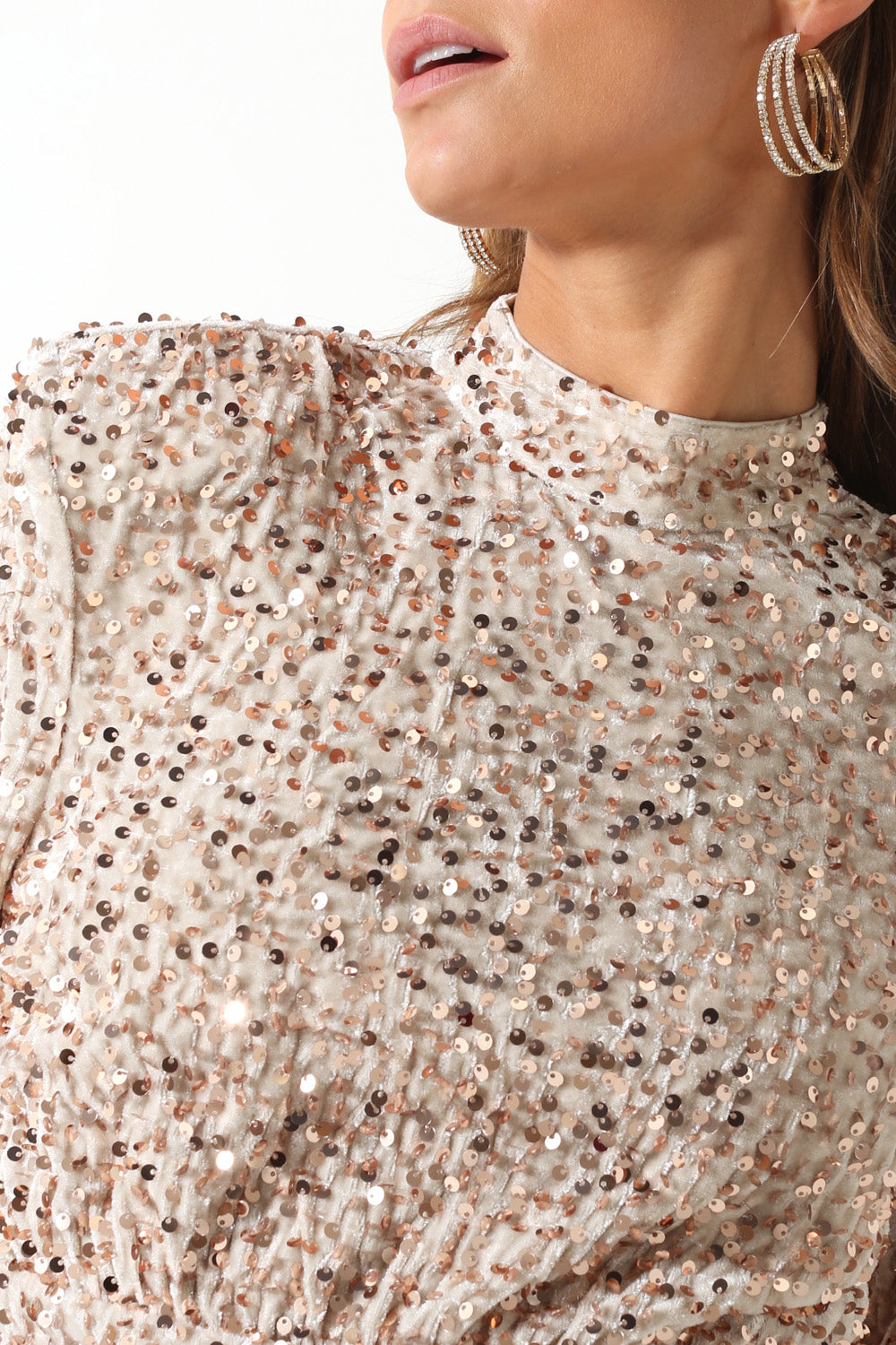 Bella LS Short Sequin Dress in Champagne