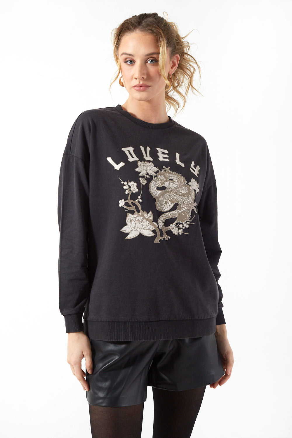 Tanya LS Oversize Sweatshirt Dragon Print in Black
