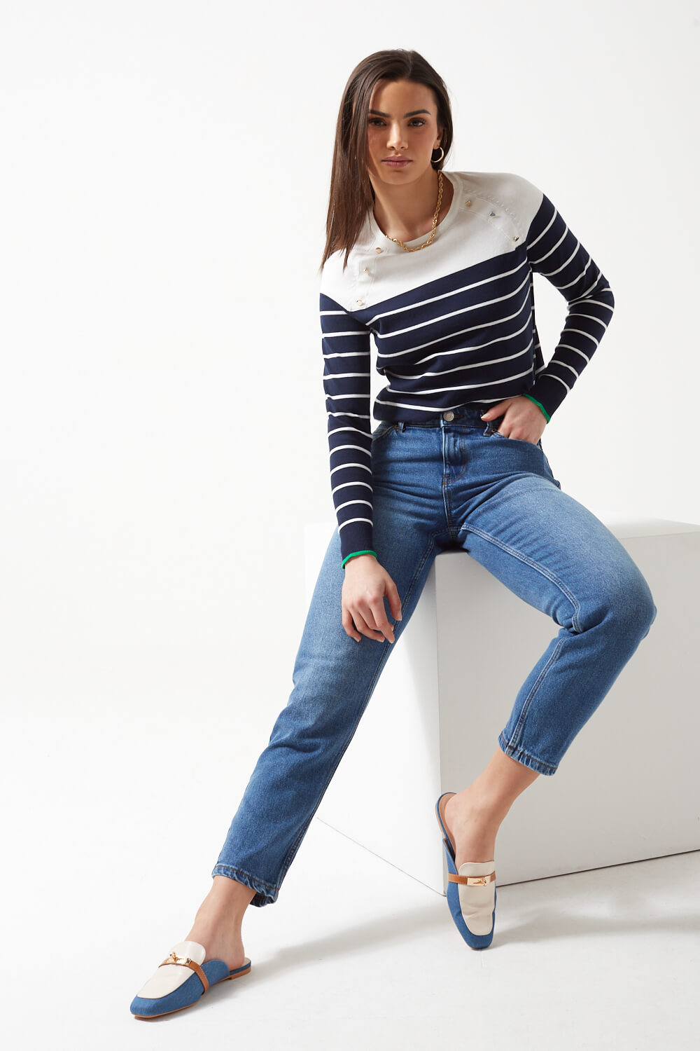 Kyla Mid Rise Straight Jeans in Blue