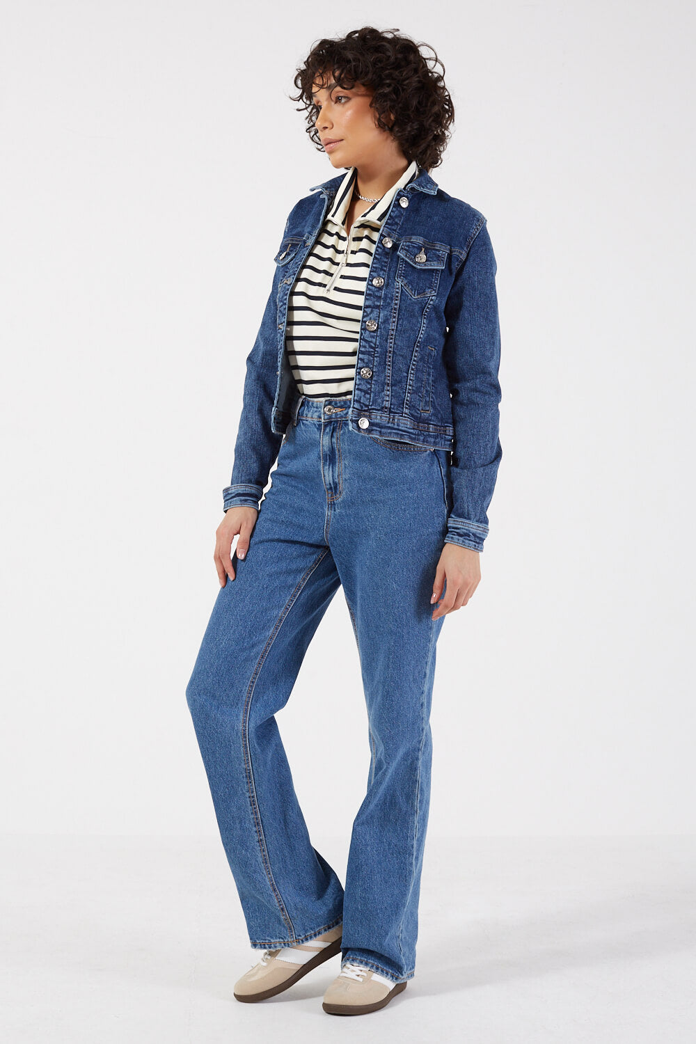 Tia Denim Jacket in Medium Blue