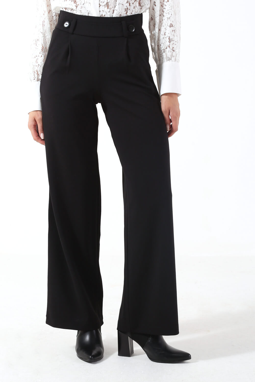Geggo Button Waist Trousers in Black