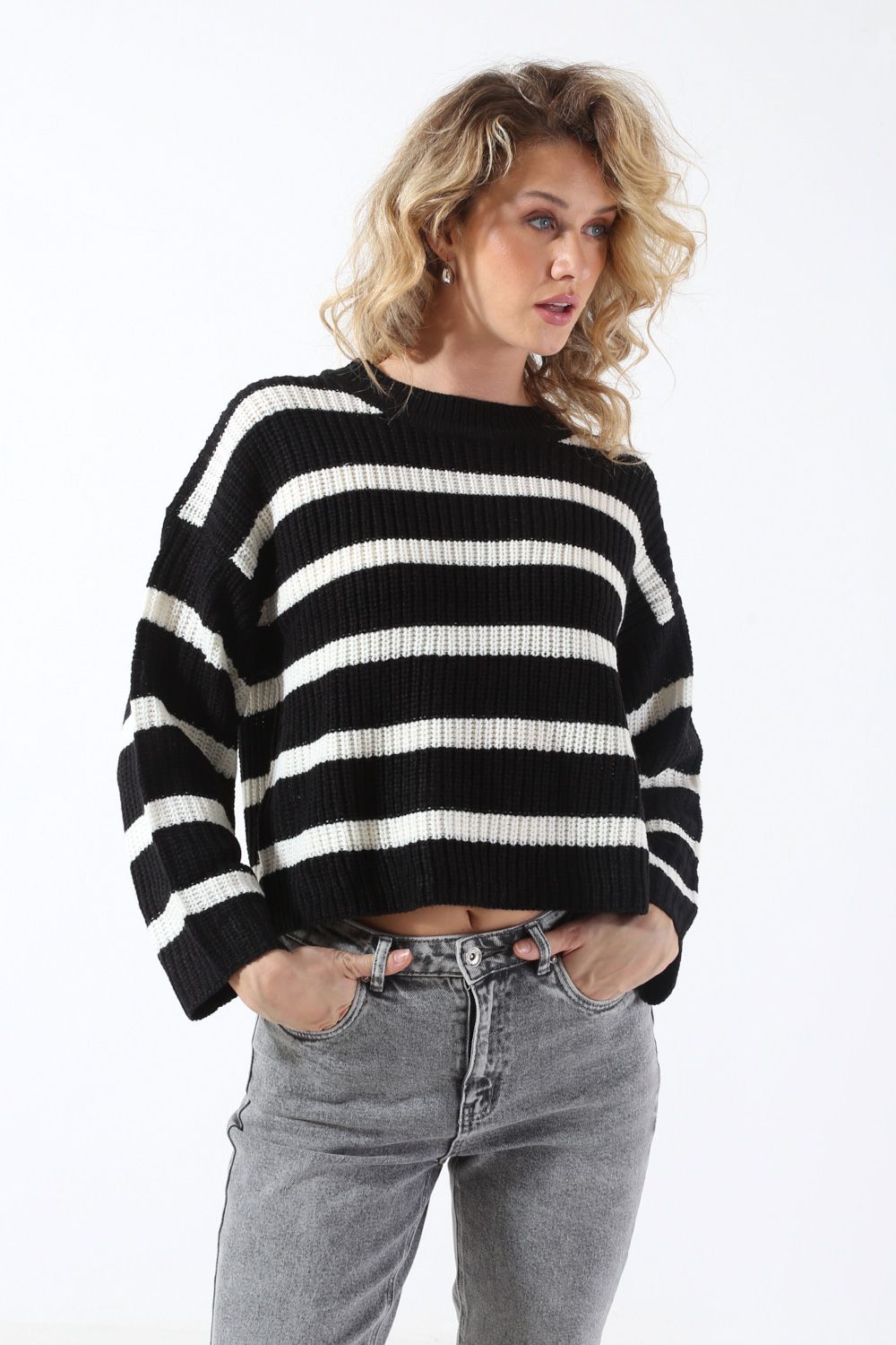 Justy Stripe Knit Jumper in Black