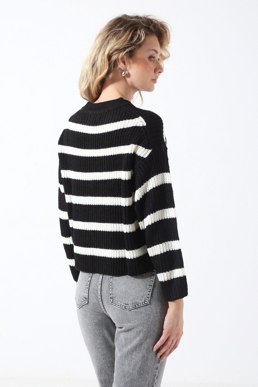 Justy Stripe Knit Jumper in Black