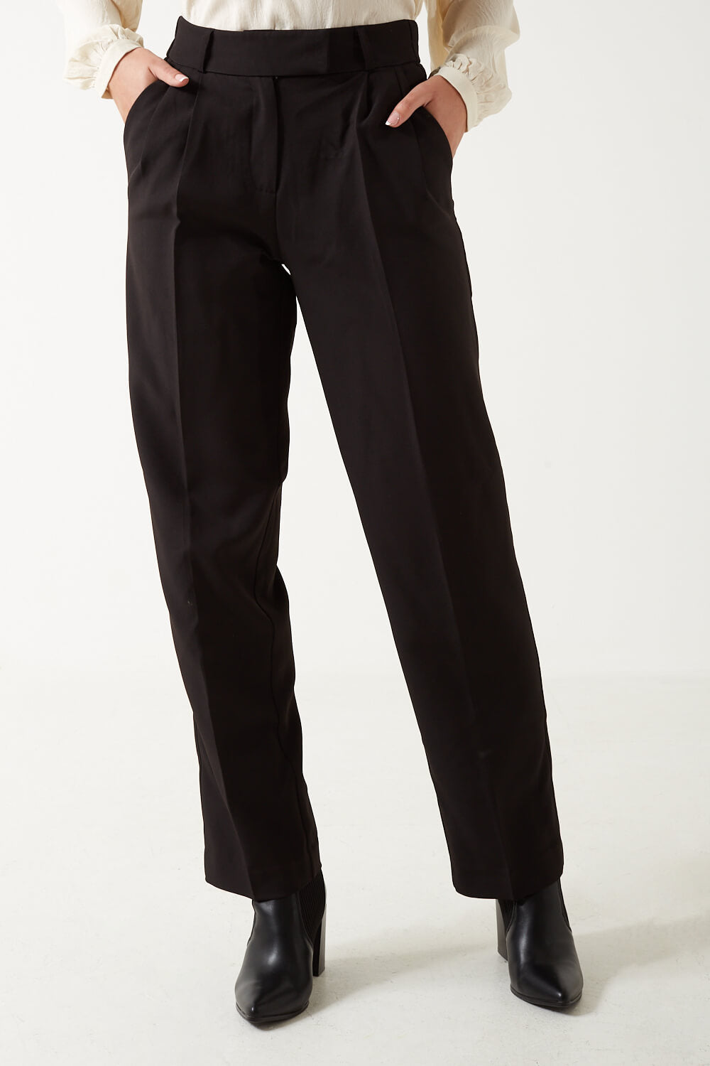 Lana-Berry High Waist Wide Leg Trousers in Black