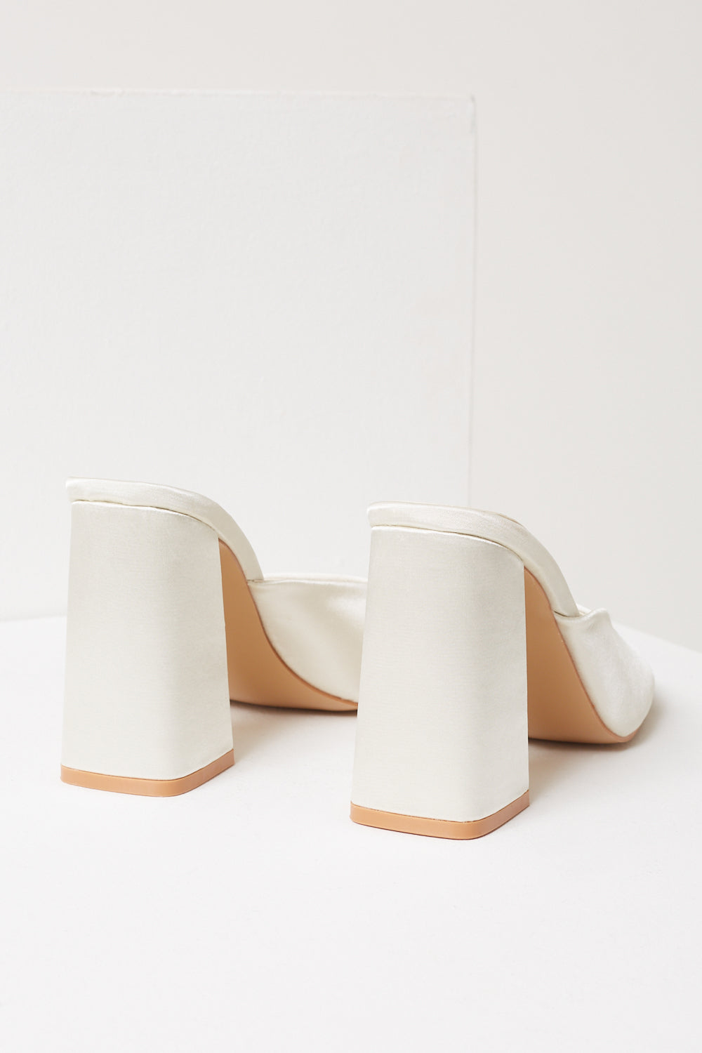 Tanya Square Toe Satin Mule Heel in Champagne