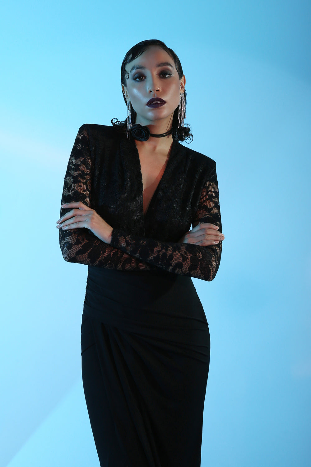 Kim Deep V Lace Panel Midi Dress in Black