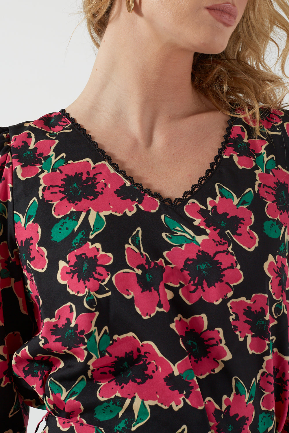 Caine L/S Short Pink Flowers Printed Dress in Black