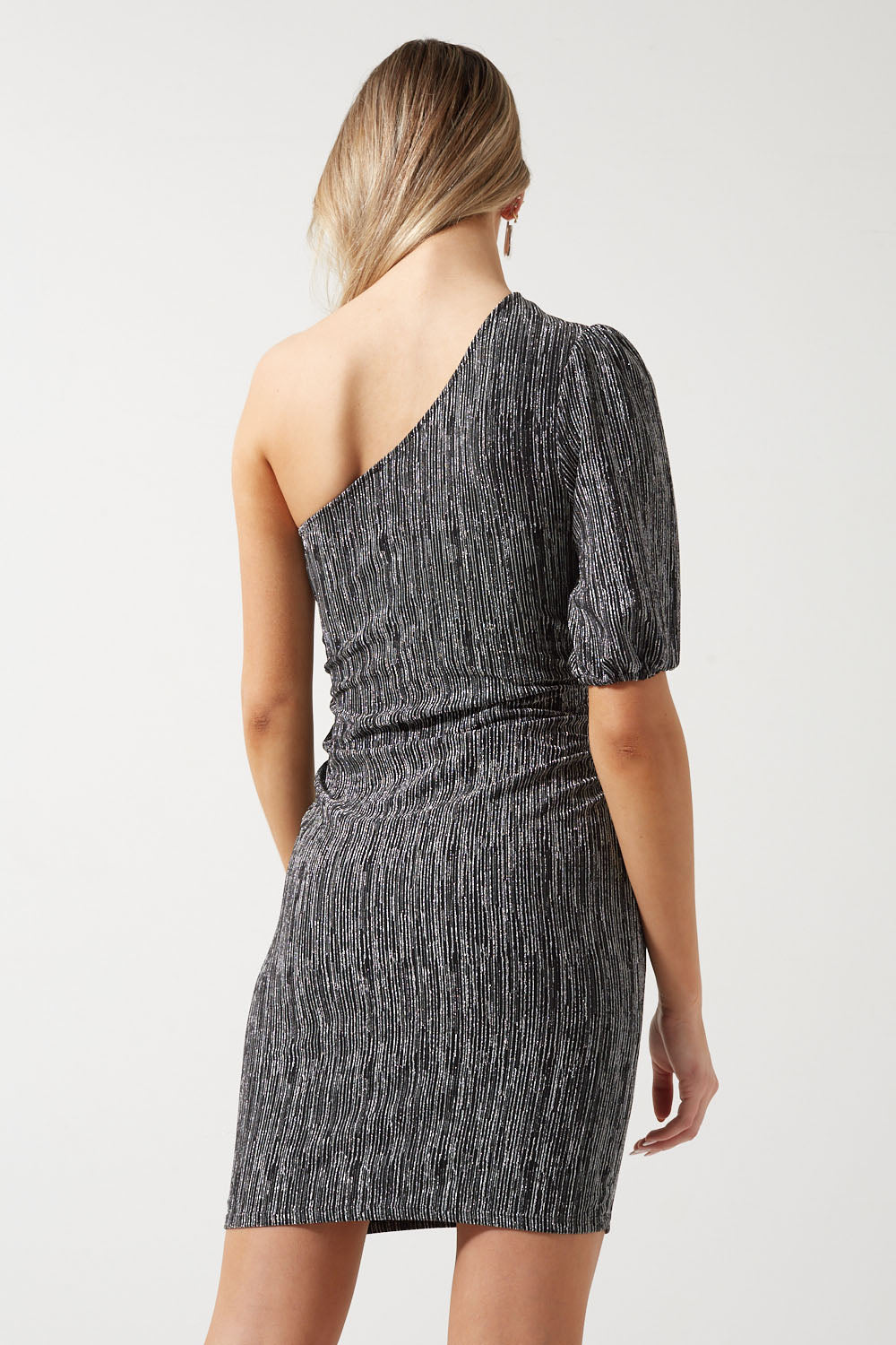 Vilde 2/4 One Shoulder Dress in Black and Silver