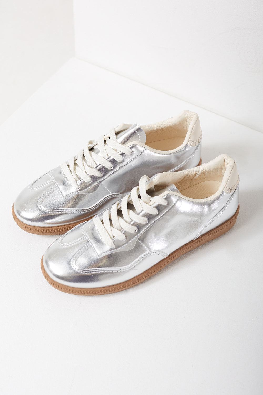 Lia Metallic Trainers in Silver