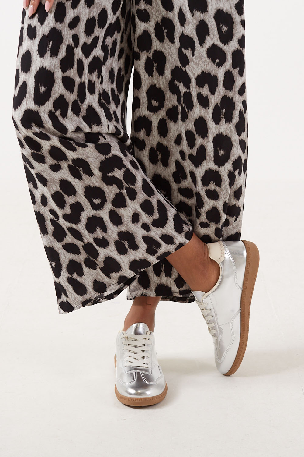 Lia Metallic Trainers in Silver