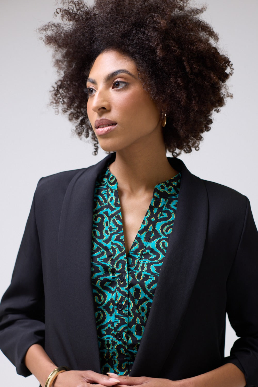 Chantel Ruched Sleeve Blazer in Black