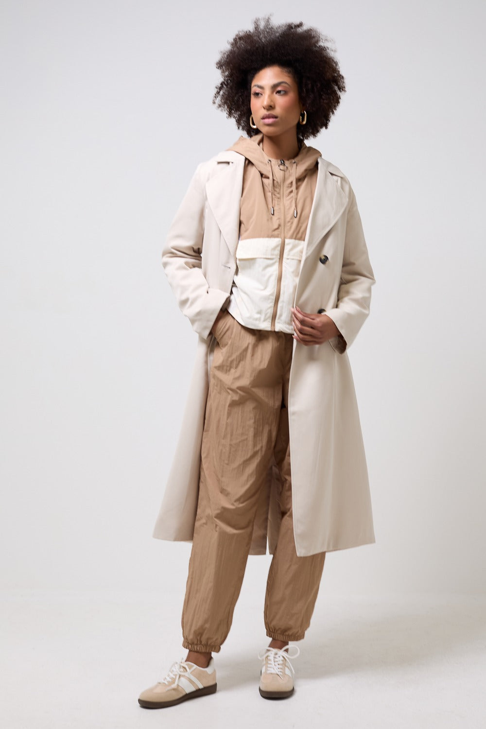 Jose Colour Block Windbreaker Jacket in Beige