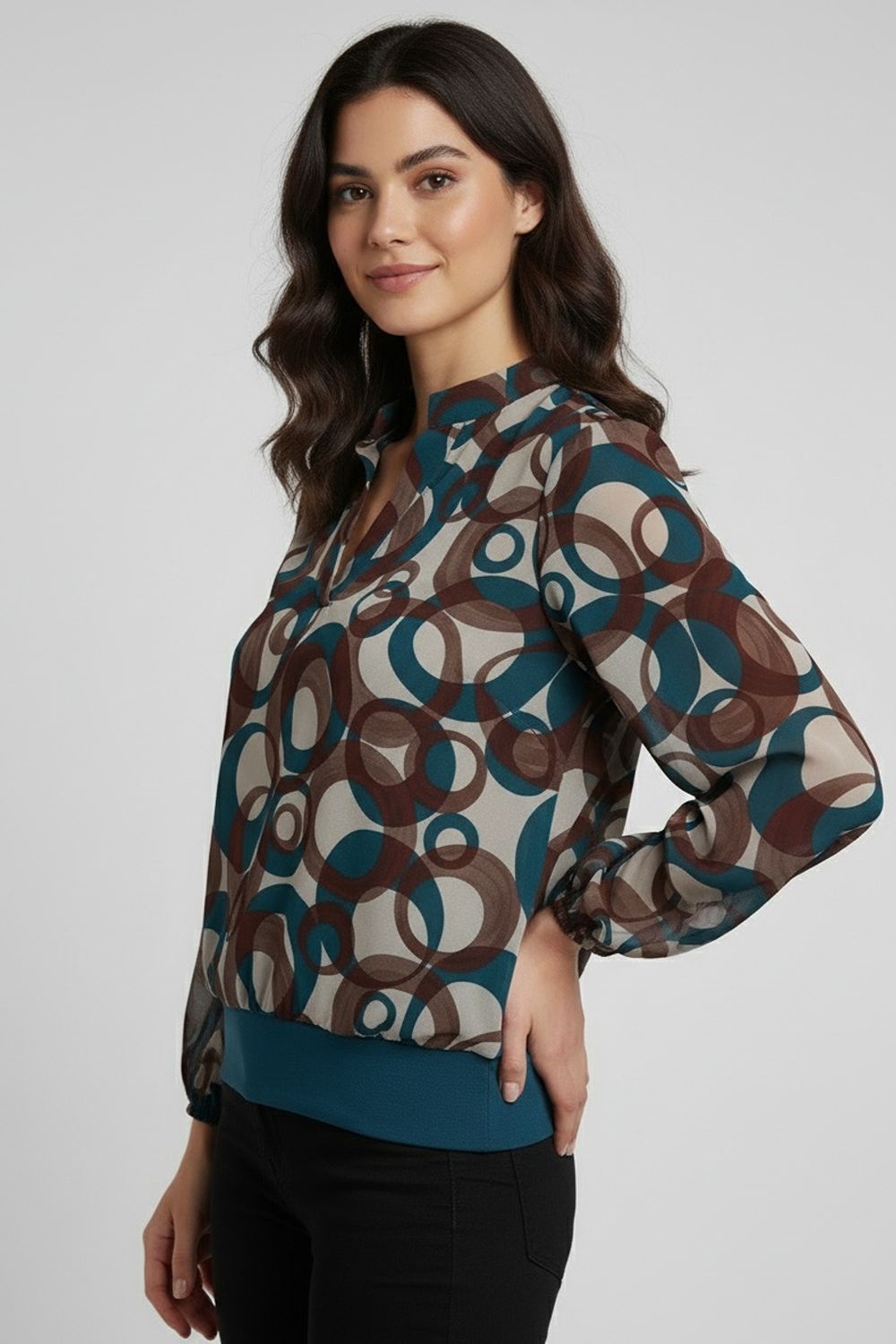 Gemma Circle Print Band Top in Teal