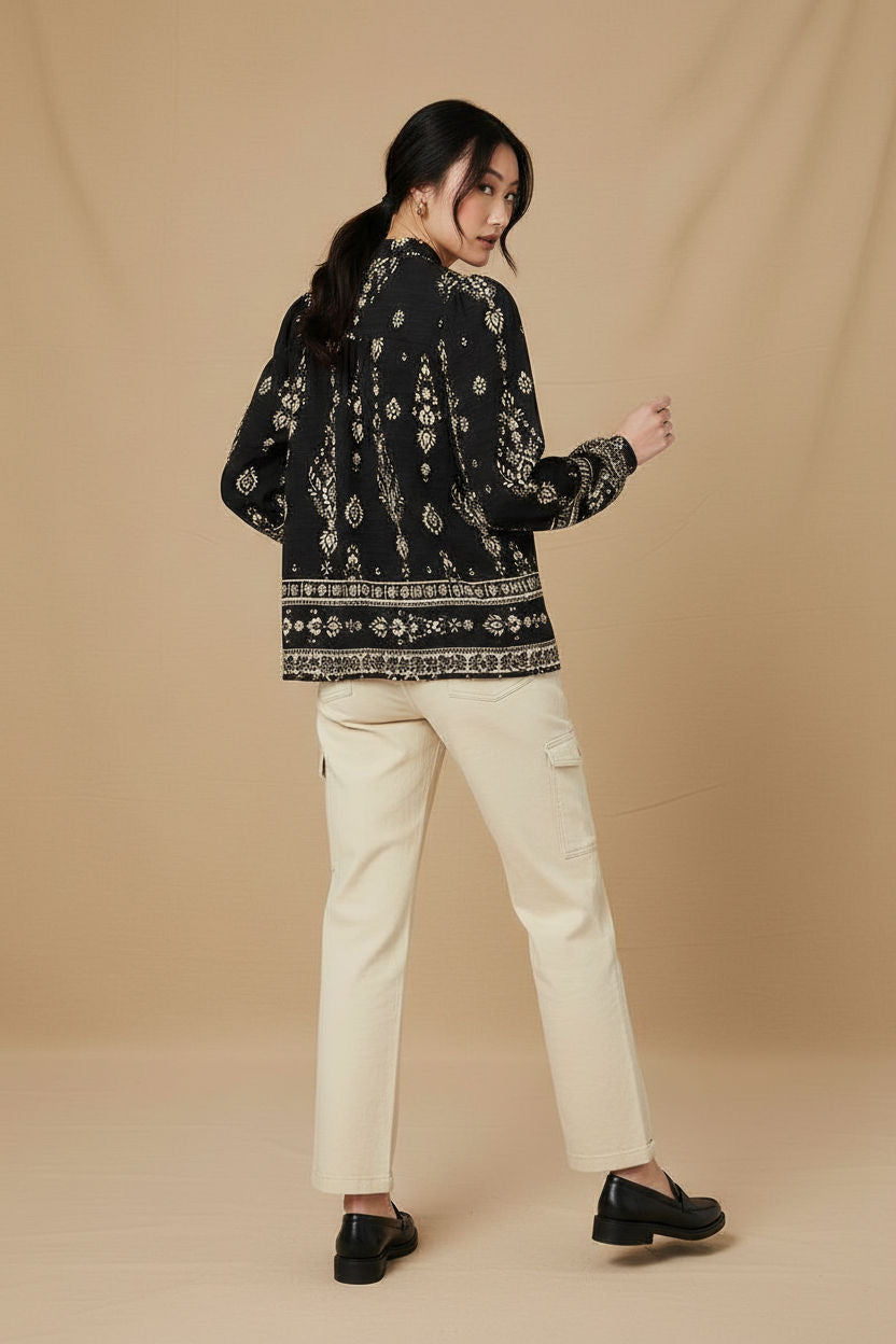 Printed Lace Trim Long Sleeve Blouse in Black