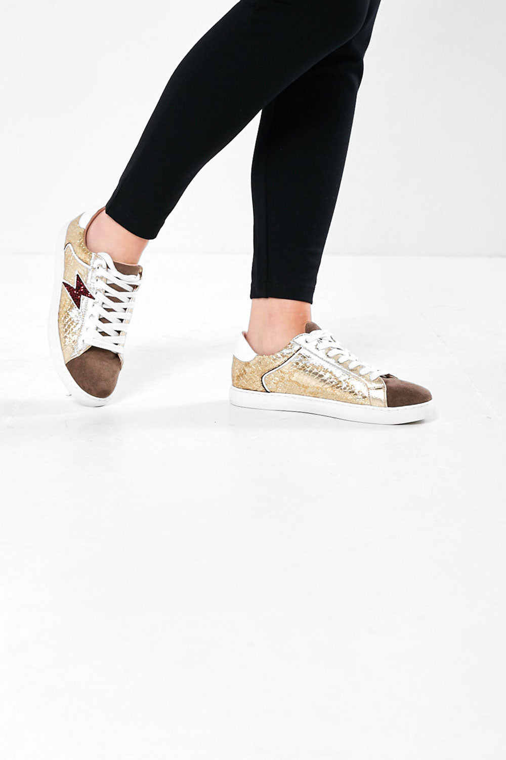 Eabha Bolt Trainers in Gold