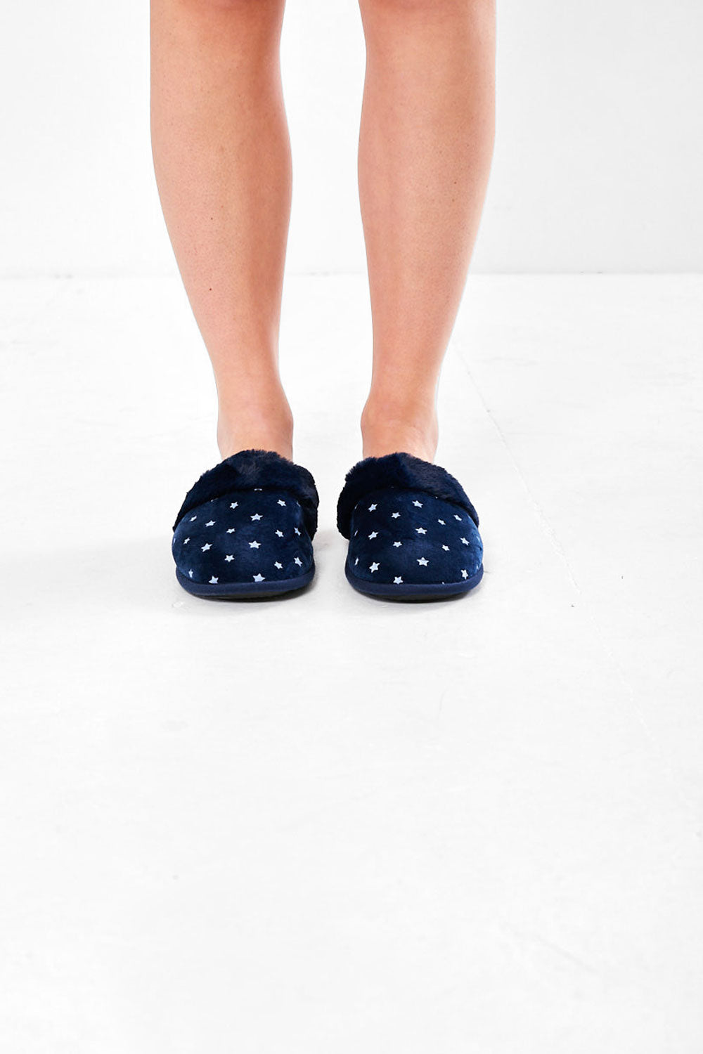 Fluffy Star Slippers in Navy