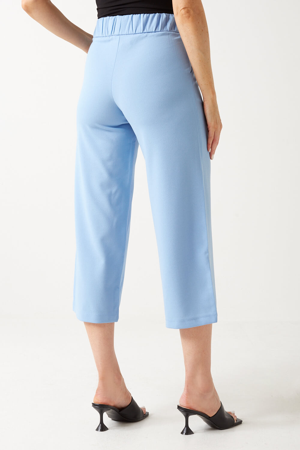 Geggo Button Waist Cropped Trousers in Blue