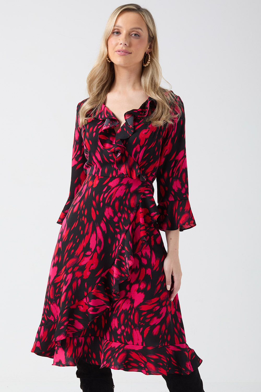 Selena Floral V-Neck Short Dress in Animal Print