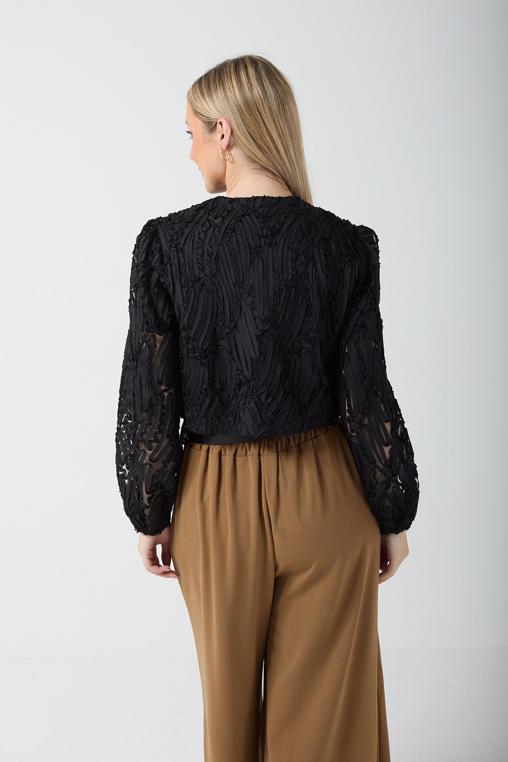 Sile Lace Short Jacket in Black