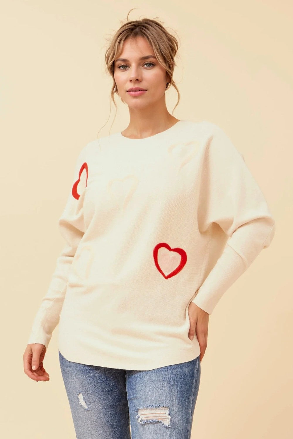 Astrid Heart Heart Pullover in Beige