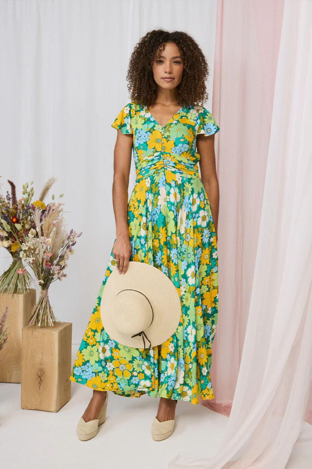 Norah Floral Cap Sleeve Maxi Dress in Green