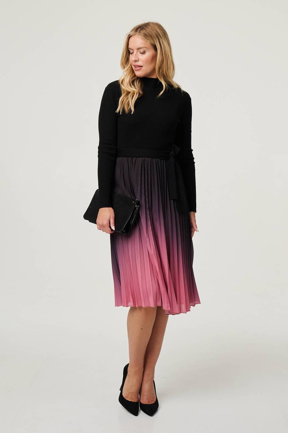 Ombre Tie Waist Pleated Knit Midi Dress in Black
