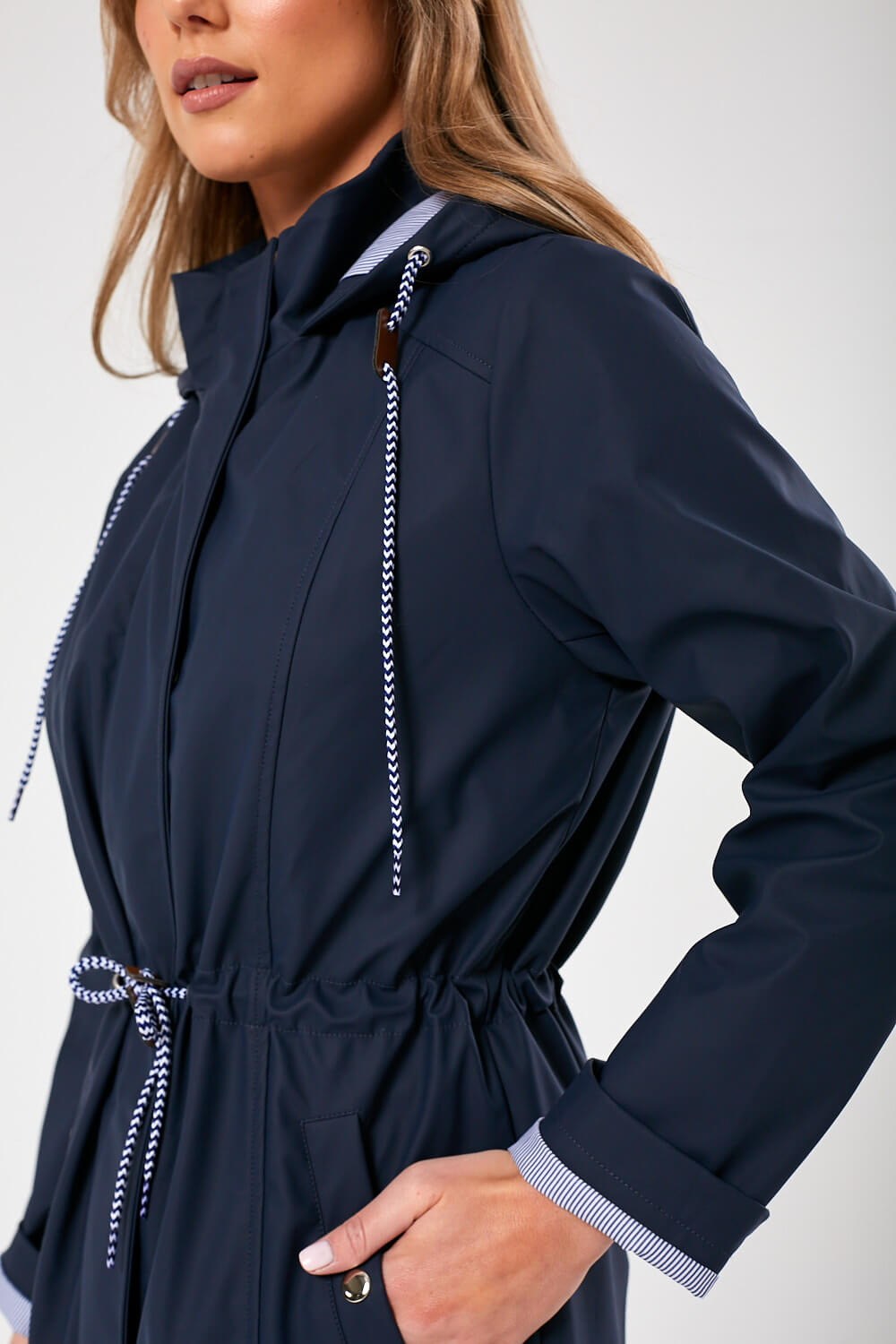 Lilly Drawstring Rain Jacket in Navy