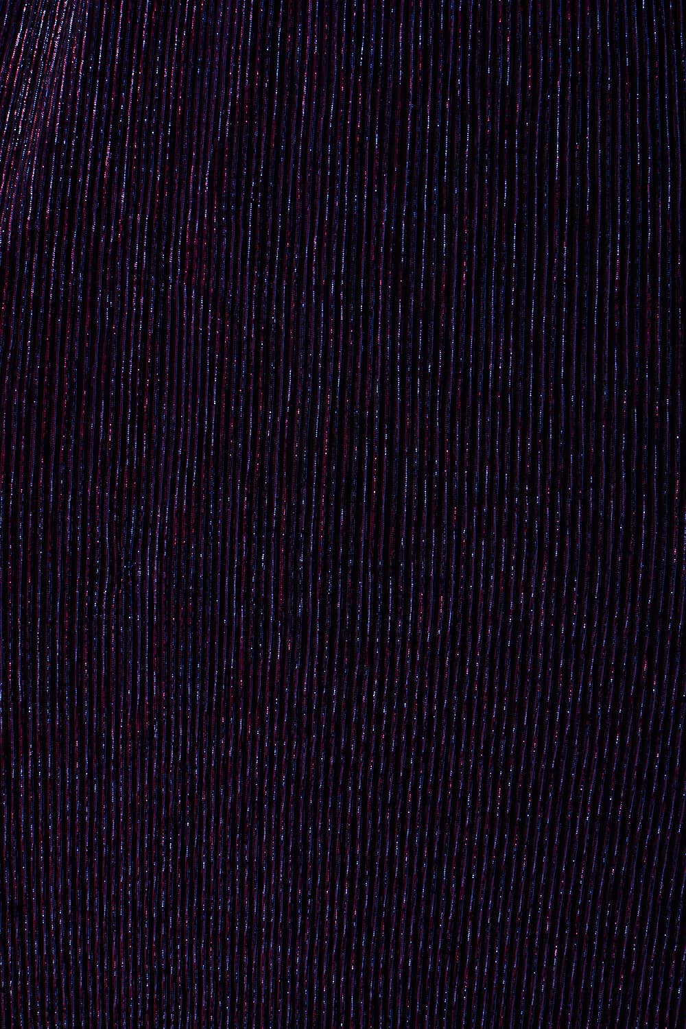 Isa V-Neck L/S Midi Lurex Dress in Purple