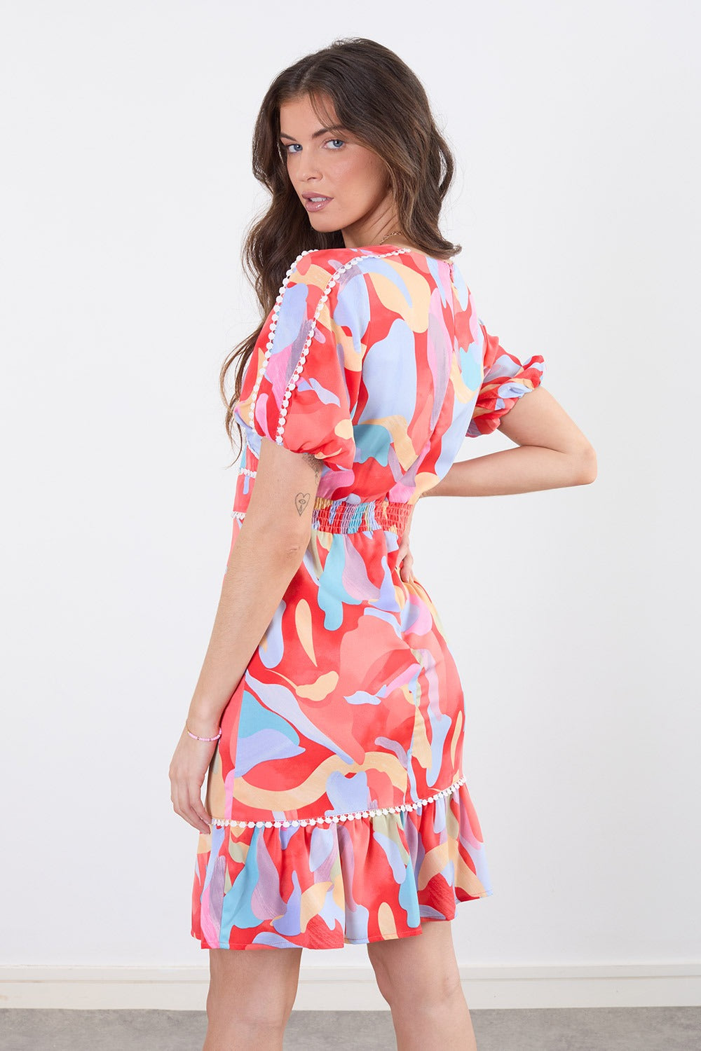 Leah Short Sleeve Printed Dress in Red