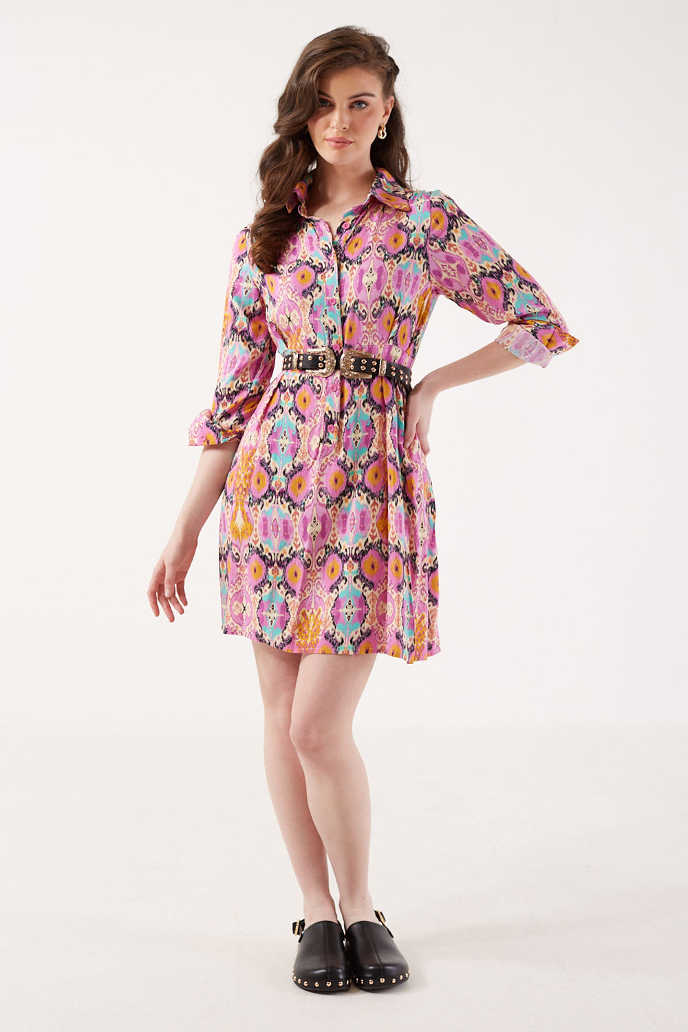 Sally Abstract Print Collared Short Dress in Pink