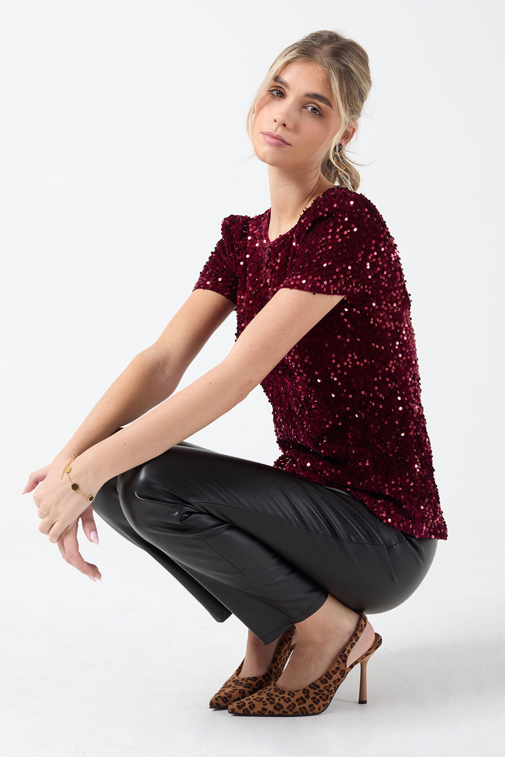 Sparkle Sequin Top in Wine