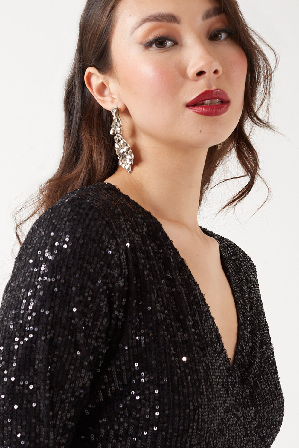 Mianna Long Sleeve Sequin Midi Dress in Black