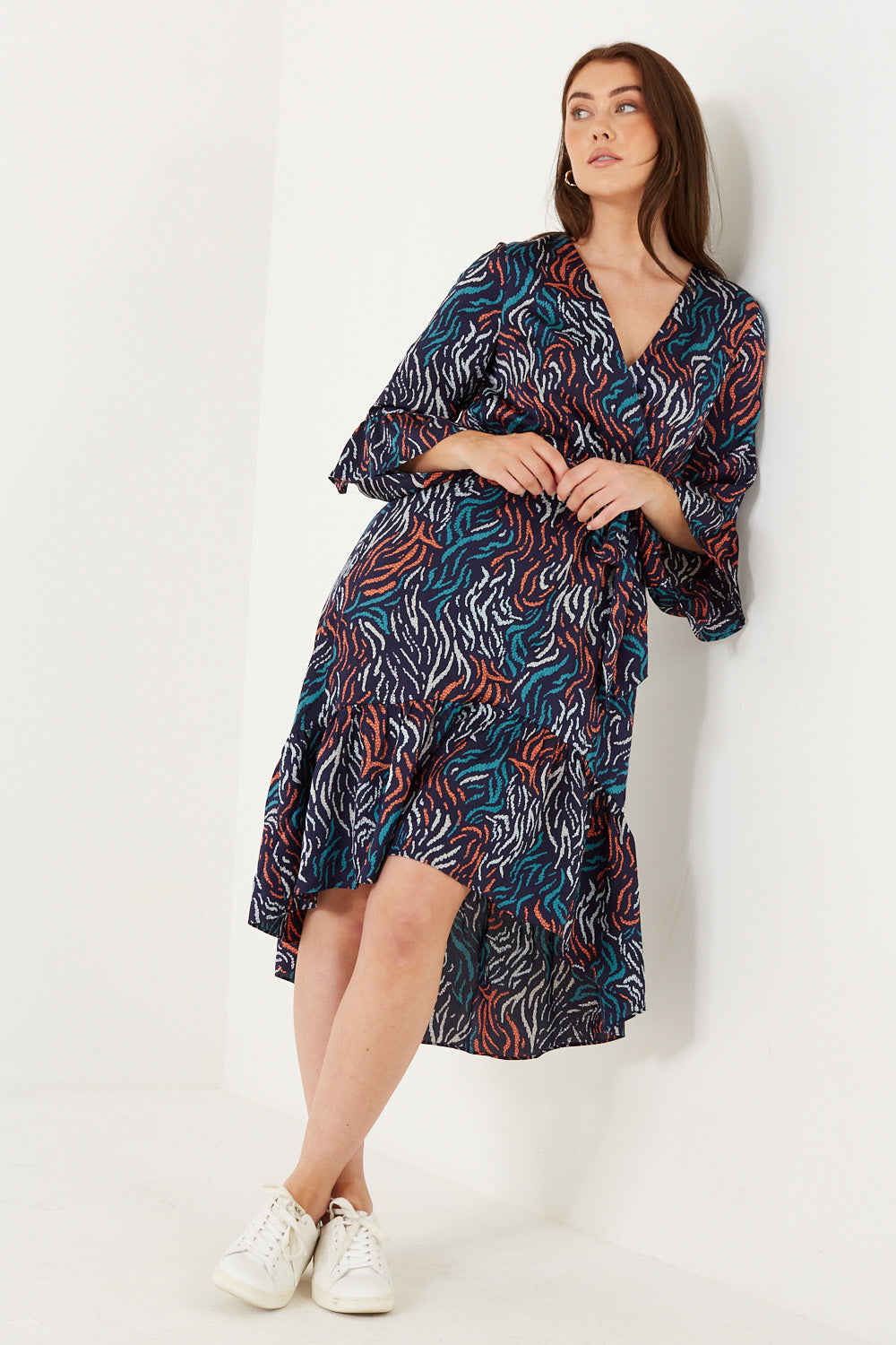 Sophie Dropped Hem Printed Dress in Navy