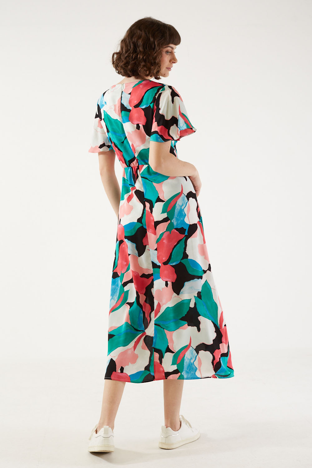 Meredith V-Neck Abstract Maxi Dress in Black