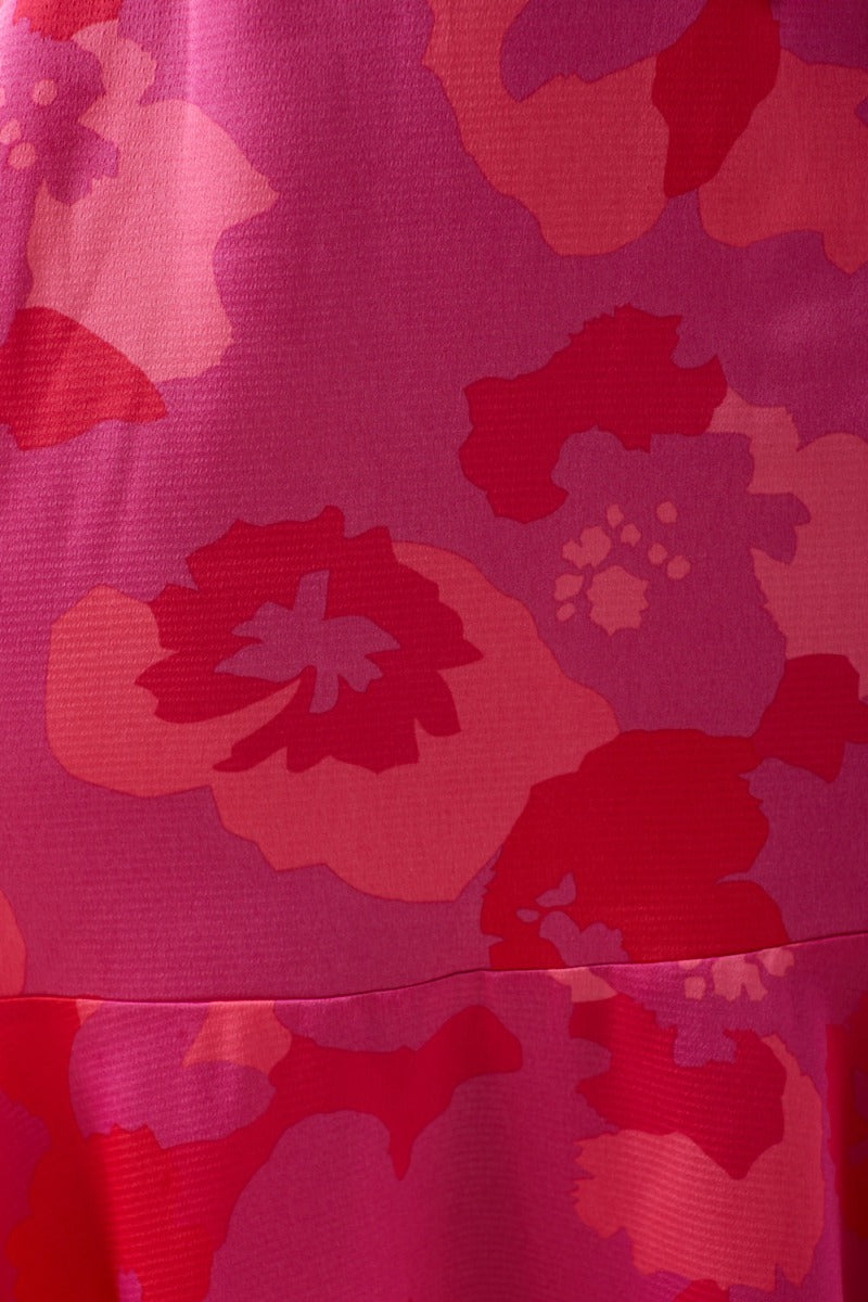 Nicola Printed V-Neck Midi Dress in Pink