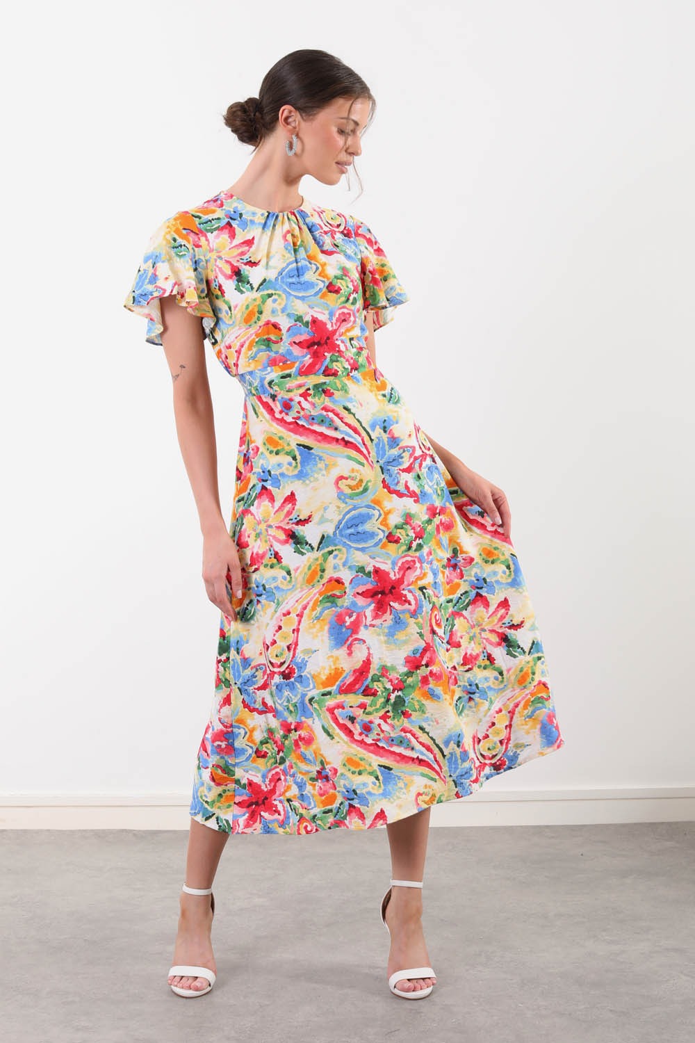 Sia Short Sleeve Print Midi Dress in Blue