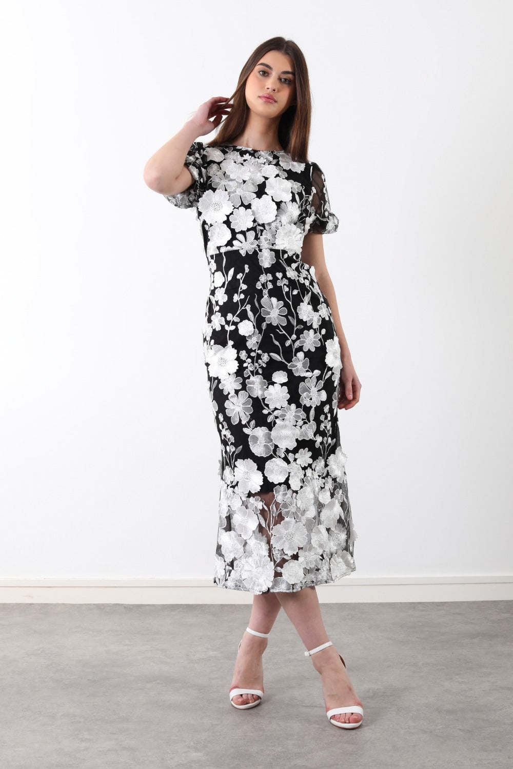 Gwen Lace Midi Dress in Black