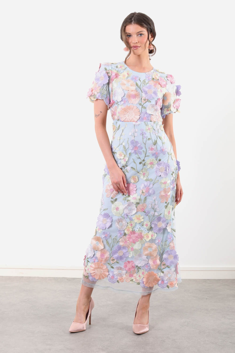 Liz Lace Midi Dress in Blue