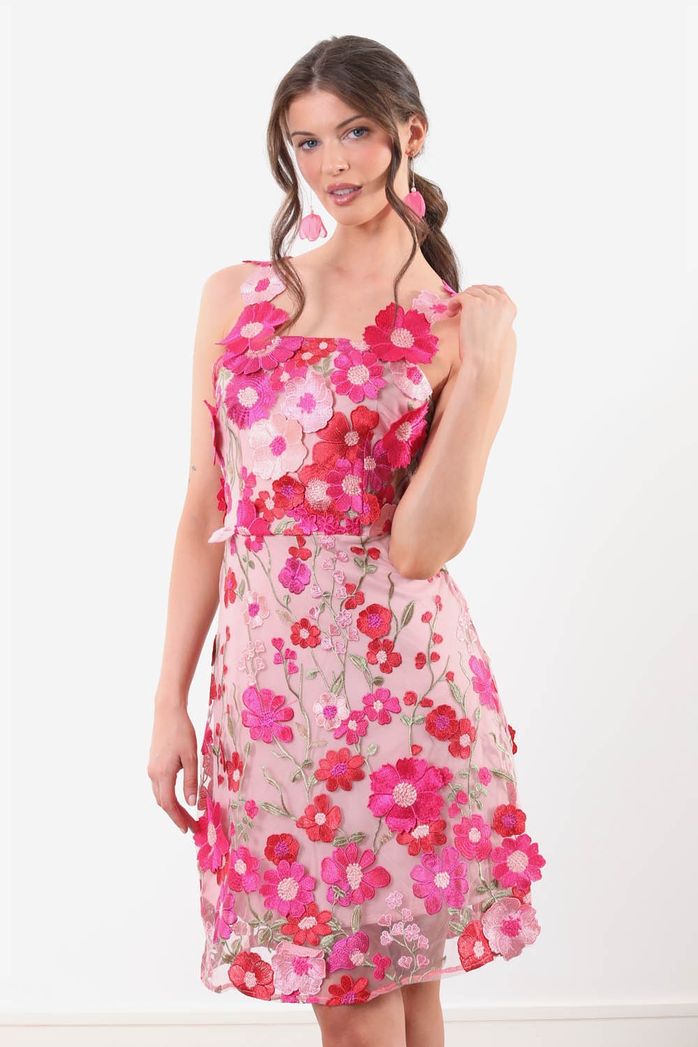 Shauna Lace Applique Short Dress in Cerise