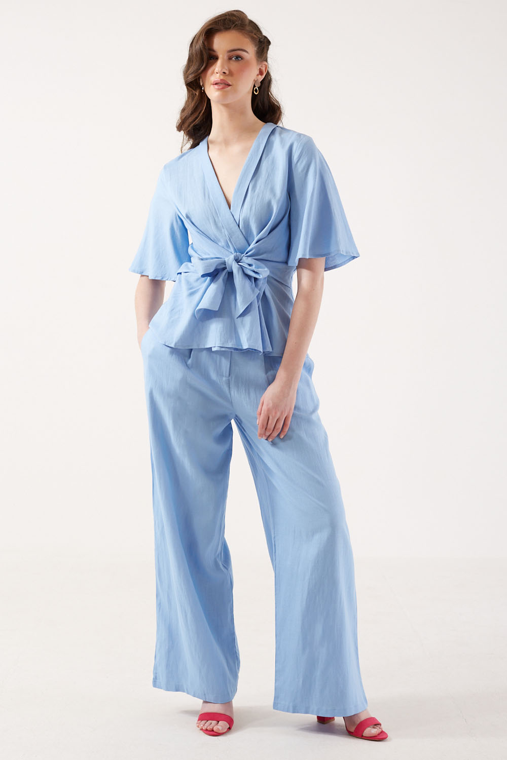 Roberta V-Neck Tie Linen Top in Blue