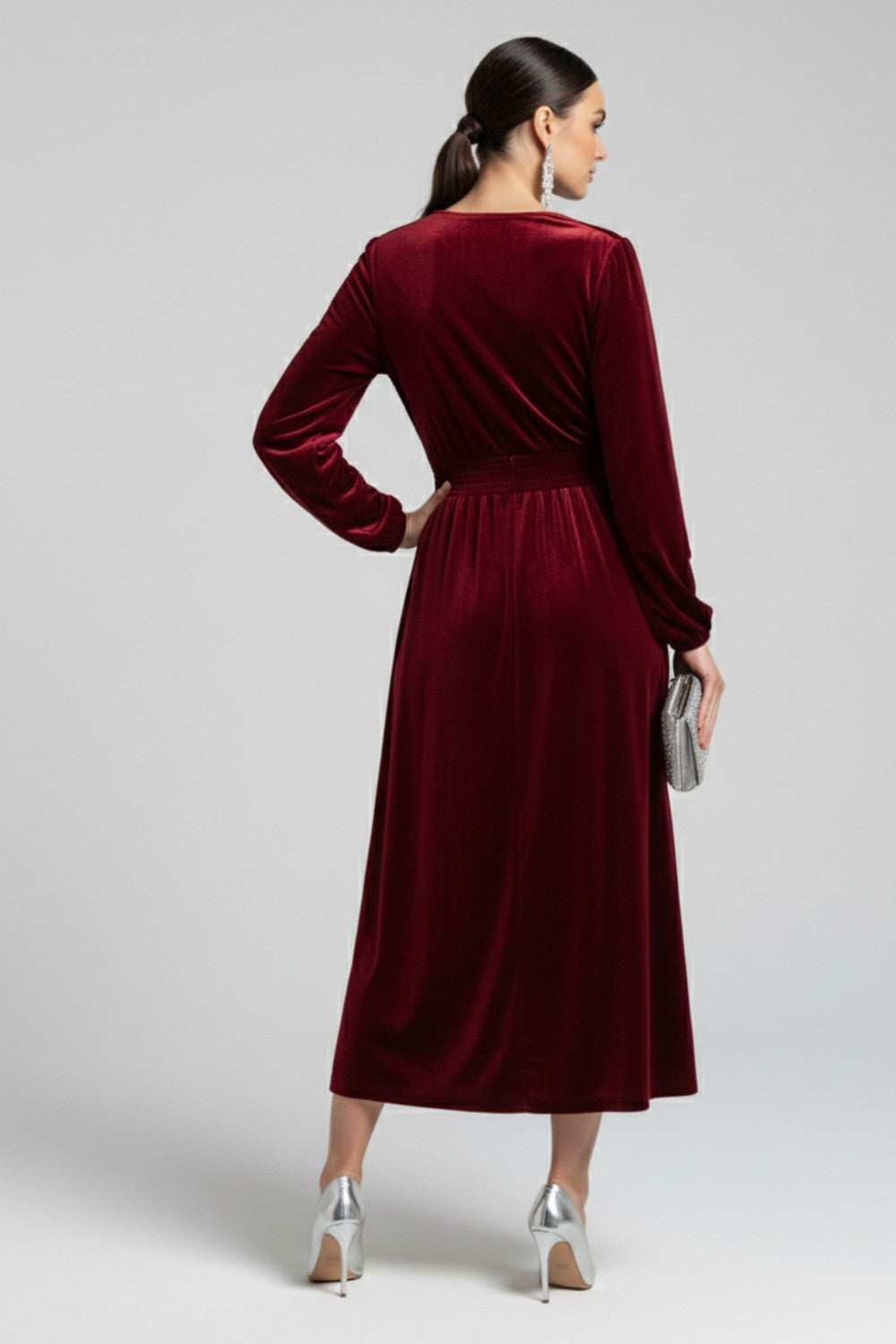 Una Velvet Dress in Red