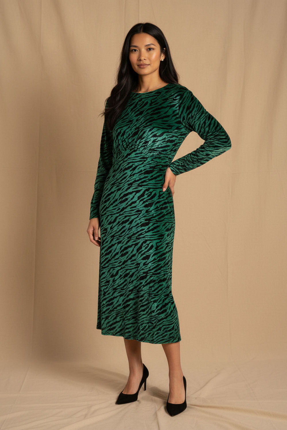 Leah Long-Sleeve Midi Dress