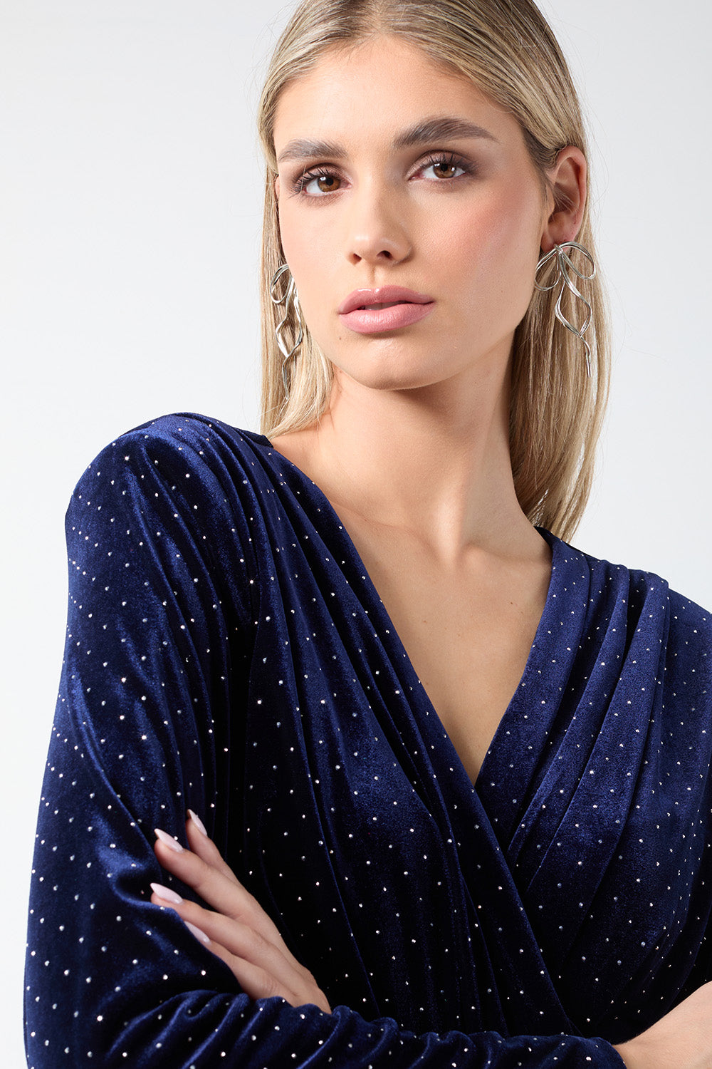 Millicent Velvet Midi Dress in Navy