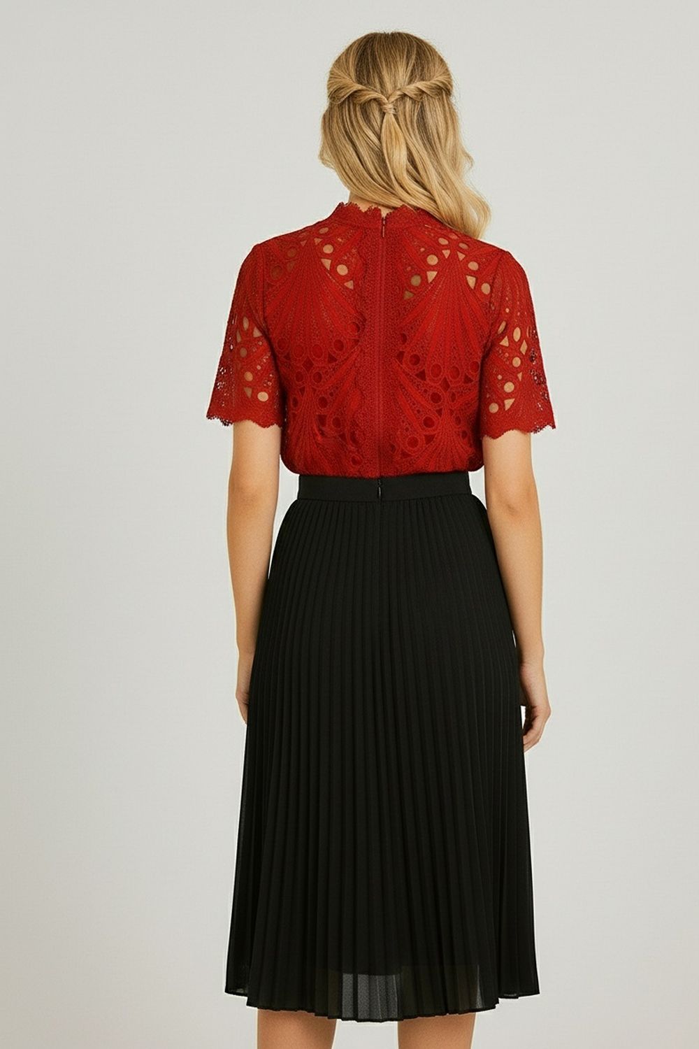 Kay Lace Top in Red