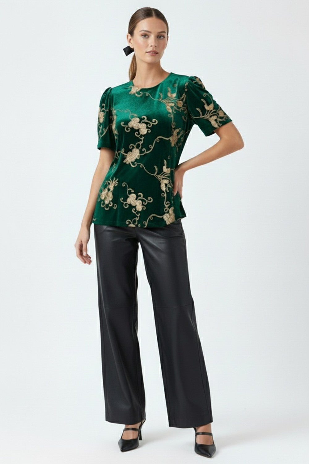Vera Velvet Emb Top in Green