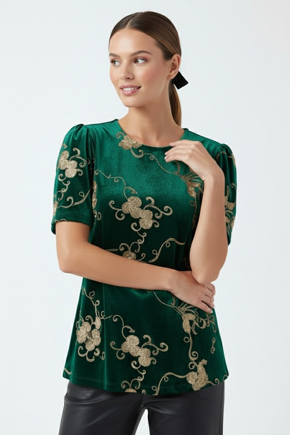 Vera Velvet Emb Top in Green